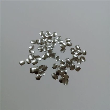 Runde-taille Metallkuppel